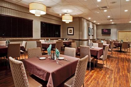 Radisson Freehold - image 5