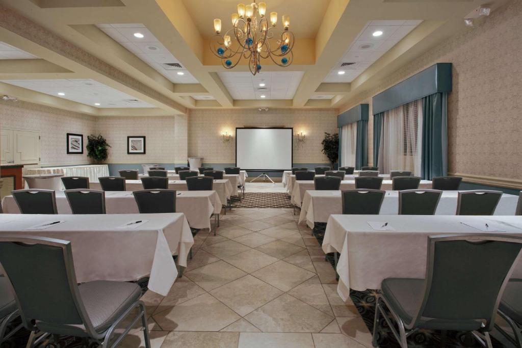 Radisson Freehold - image 7