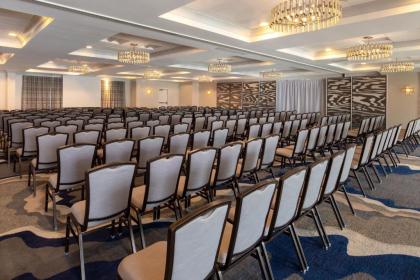 Hilton Garden Inn Freeport Downtown - image 12
