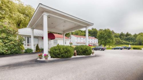 Best Western - Freeport Inn - main image