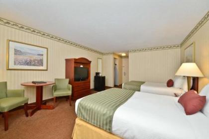 Best Western - Freeport Inn - image 12