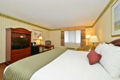 Best Western - Freeport Inn - image 7