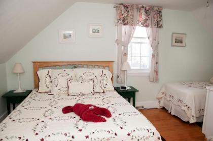 Candlebay Inn - image 10