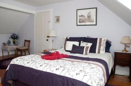 Candlebay Inn - image 8