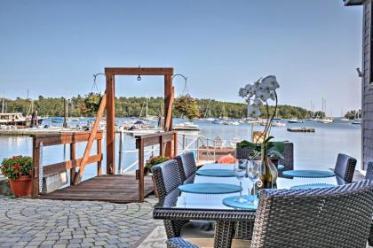Heron Cottage on Casco Bay with Deck and Dock Access! - image 2