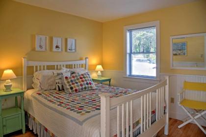 Heron Cottage on Casco Bay with Deck and Dock Access! - image 6