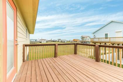 Huge Tiki Crows Nest with 360 Panoramic Views of Gulf Bay Beach and Bridge - image 12