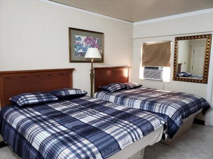 Gulf Crest Motel - image 10
