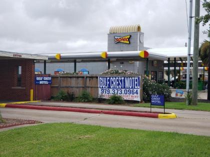 Gulf Crest Motel - image 14