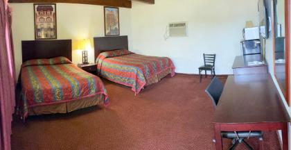 Budget Inn & Suites - image 11