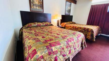 Budget Inn & Suites - image 8