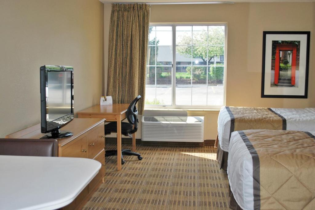 Extended Stay America Suites - Fremont - Fremont Blvd South - image 4
