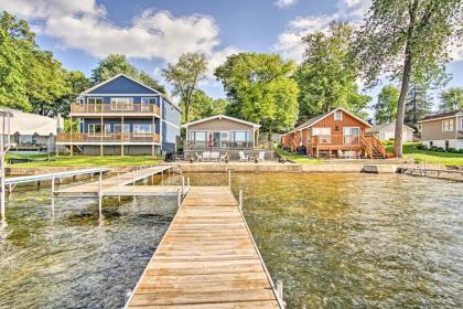 Lake George Cottage on the Lane with Dock and Kayaks Fremont Indiana