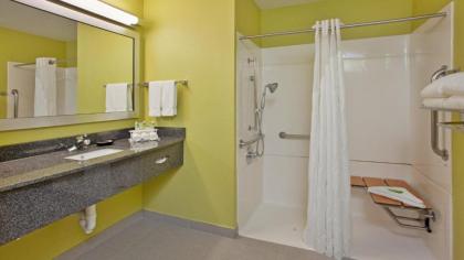 Holiday Inn Express Fremont an IHG Hotel - image 21