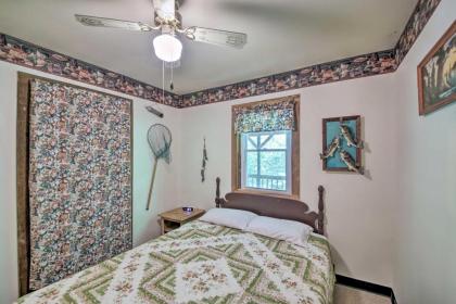 Waters Edge Retreat with Deck on Patoka Lake! - image 10