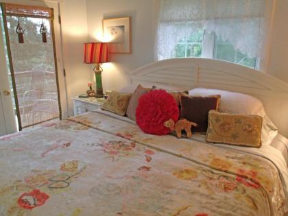 Inn to the Woods - image 9