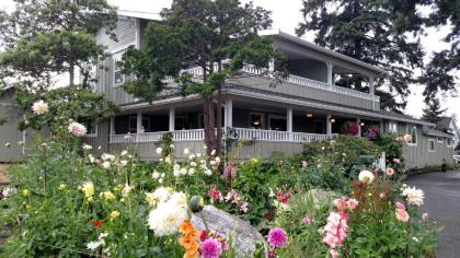 Friday Harbor Grand - image 2