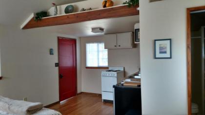 Jones Cabin - image 5