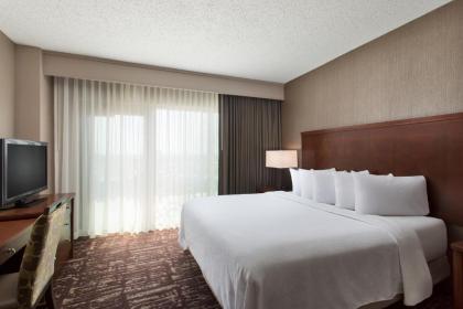 Embassy Suites by Hilton Dallas Frisco Hotel & Convention Center - image 10