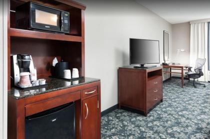 Hilton Garden Inn Frisco - image 2