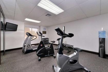 Comfort Inn & Suites Frisco - image 7