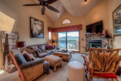 Lake Forest Hillside - image 3
