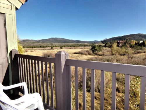 TLDA Tarn Landing 1 bed 1 loft 3 bathrooms - image 2