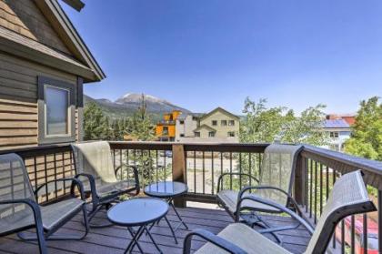Downtown Frisco Home with Mtn View 11Mi to Ski Breck