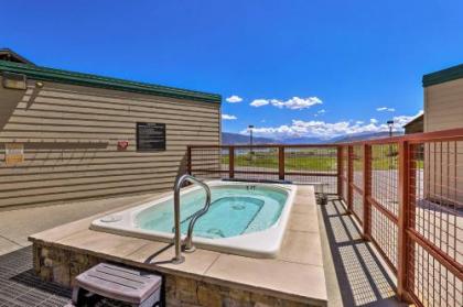 360 Mtn and Lake Dillon View Condo with Shared Hot Tub