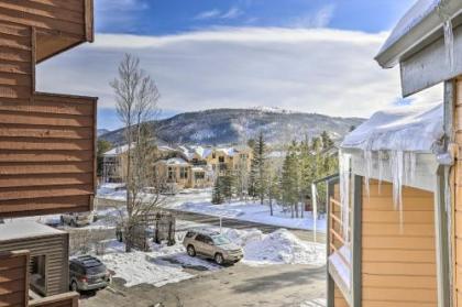 Updated Townhome Near Main Street 10 Mi to Breck!