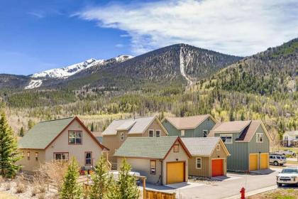 Mountainside J130 by Book by Owner
