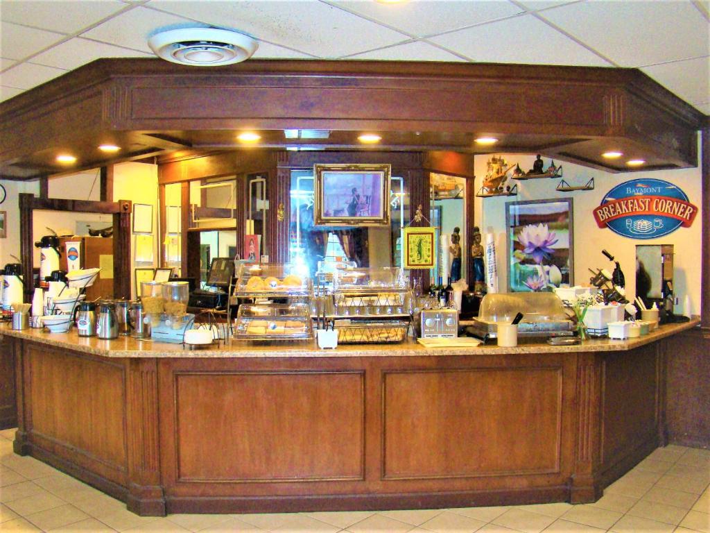 Baymont by Wyndham Front Royal Near Shenandoah National Park - image 5