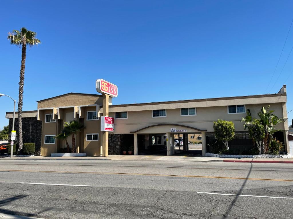 Grand Inn - main image