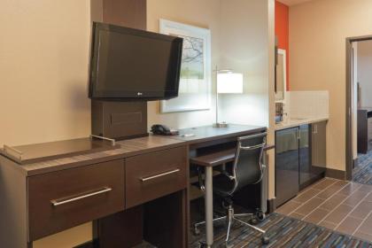 Holiday Inn Express Fulton - image 4
