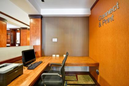 Fairfield Inn and Suites by Marriott Birmingham Fultondale / I-65 - image 15