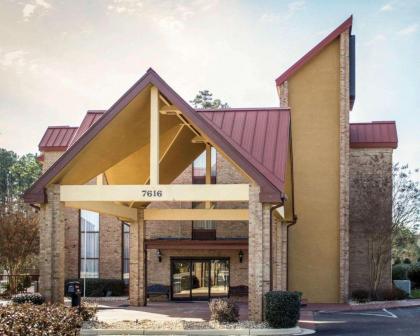 Comfort Inn  Suites Fuquay Varina