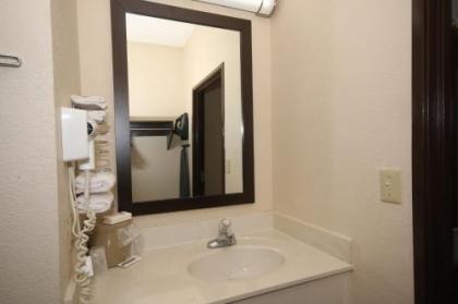 Red Roof Inn Gaffney - image 6