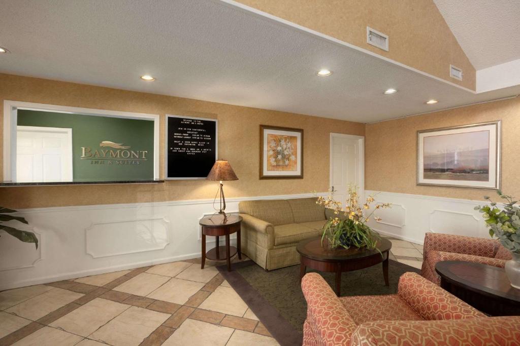 Baymont by Wyndham Gaffney - image 3