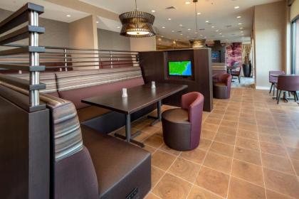 Courtyard by Marriott Gaithersburg Washingtonian Center - image 11