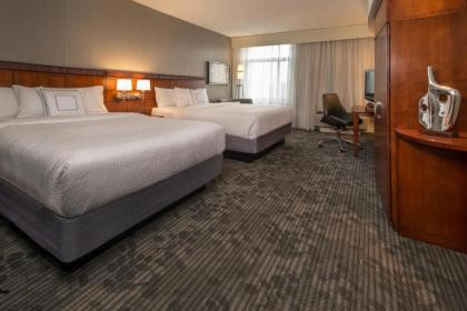 Courtyard by Marriott Gaithersburg Washingtonian Center - image 9