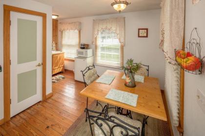 Cloran Mansion Bed & Breakfast - image 15
