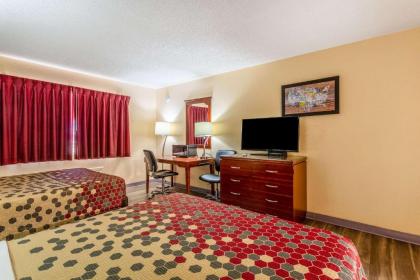 Econo Lodge Gallup - image 12