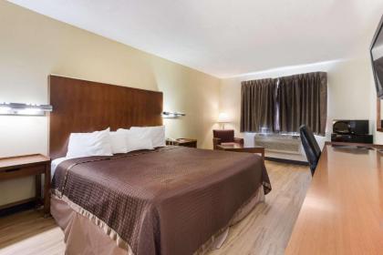 Travelodge by Wyndham Gallup - image 14