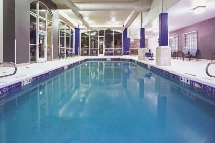 La Quinta by Wyndham Gallup - image 12