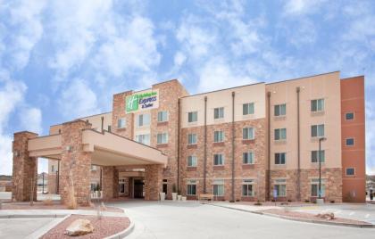 Holiday Inn Express & Suites Gallup East an IHG Hotel - image 11
