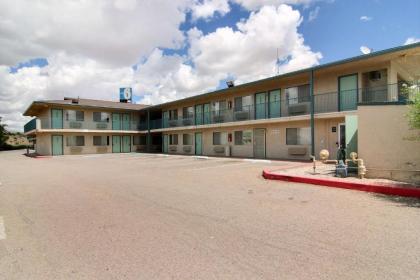 Motel 6-Gallup NM - image 12