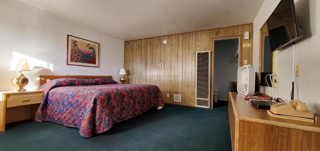 Budget Inn Motel Gallup - image 2