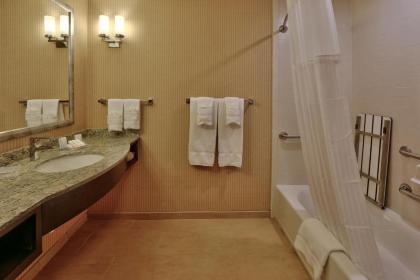 Hilton Garden Inn Gallup - image 12