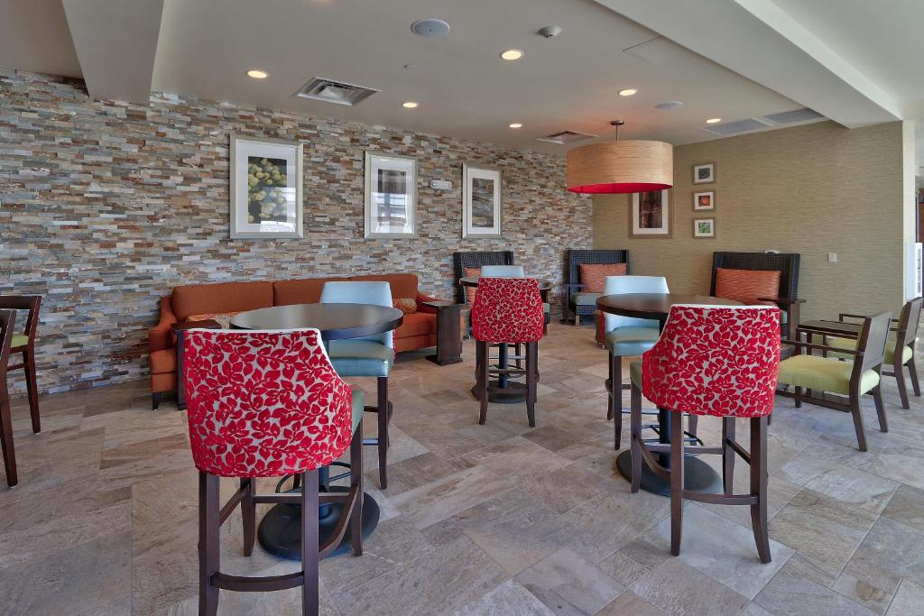 Hilton Garden Inn Gallup - image 7