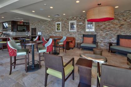 Hilton Garden Inn Gallup - image 8